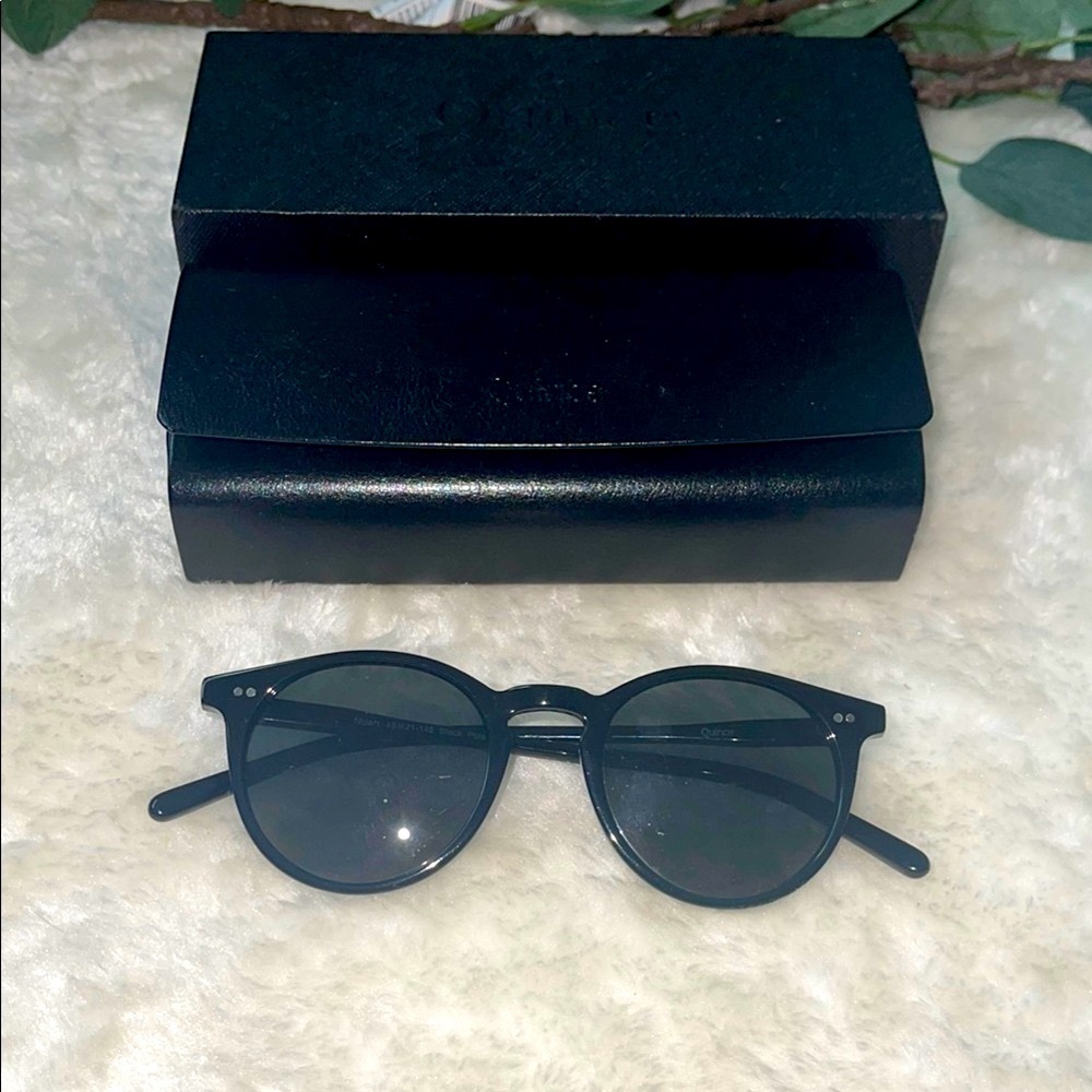 Quince Sleek Black Round Sunglasses